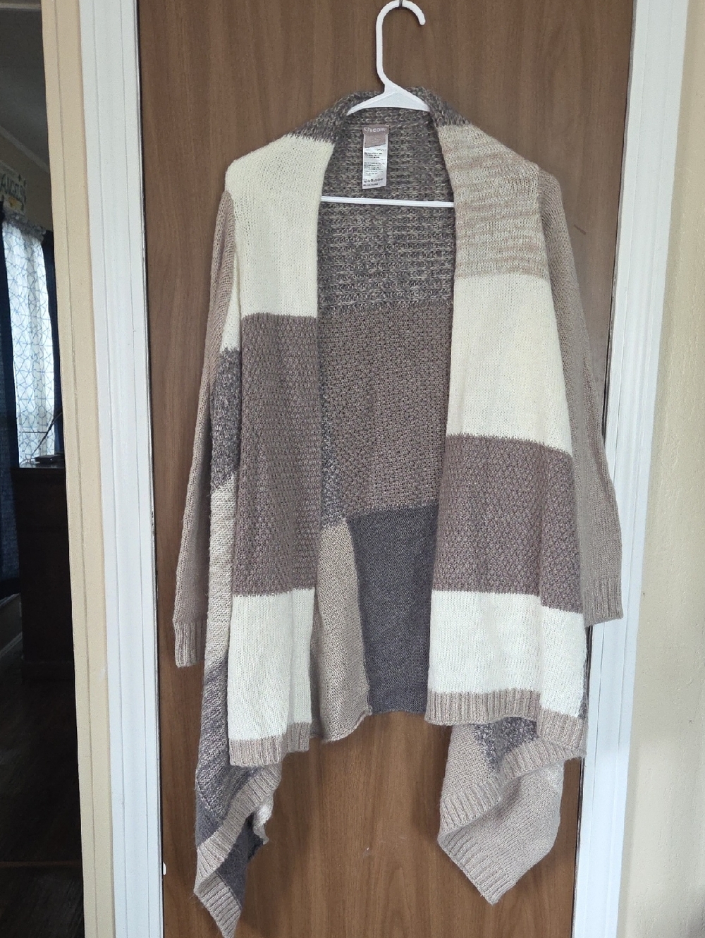 Chico's Neutral Block Open-Front Cardigan in Beige & Cream